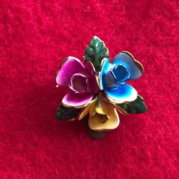 Vintage Enameled Earrings - Picture 7 of 7